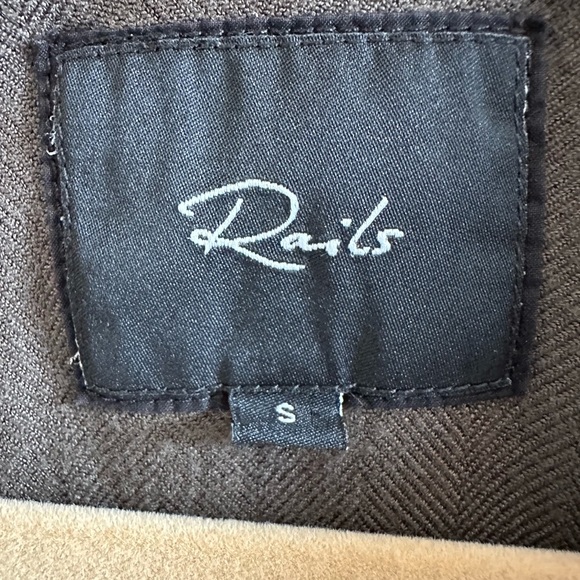 Rails Hunter Button down - Picture 3 of 5